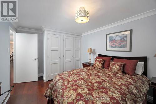 201 - 1400 Dixie Road, Mississauga, ON - Indoor Photo Showing Bedroom