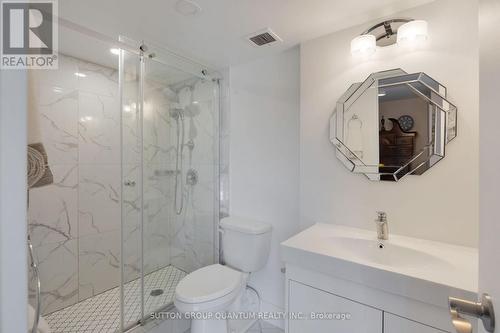 201 - 1400 Dixie Road, Mississauga, ON - Indoor Photo Showing Bathroom