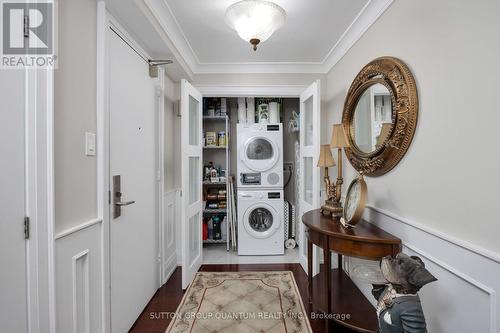 201 - 1400 Dixie Road, Mississauga, ON - Indoor Photo Showing Laundry Room