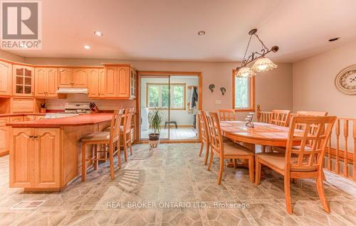 1249 Notre Dame Dr Drive, Wilmot, ON - Indoor Photo Showing Dining Room