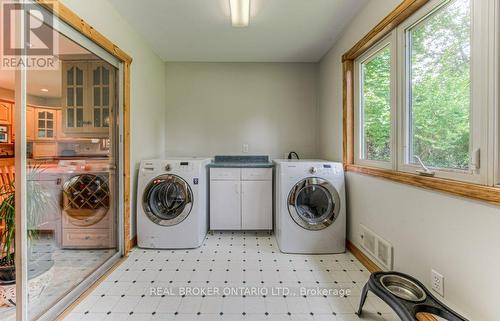 1249 Notre Dame Dr Drive, Wilmot, ON - Indoor Photo Showing Laundry Room