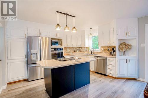 3274 Algonquin Road, Sudbury, ON - Indoor Photo Showing Kitchen