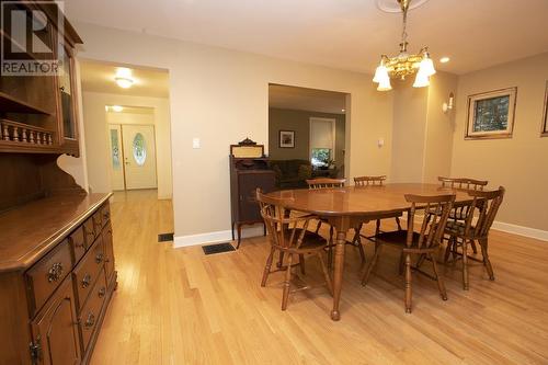 161 Mcgregor Ave, Sault Ste. Marie, ON - Indoor Photo Showing Dining Room