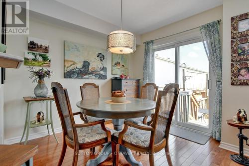 5533 Doctor Leach Drive, Ottawa, ON - Indoor Photo Showing Dining Room