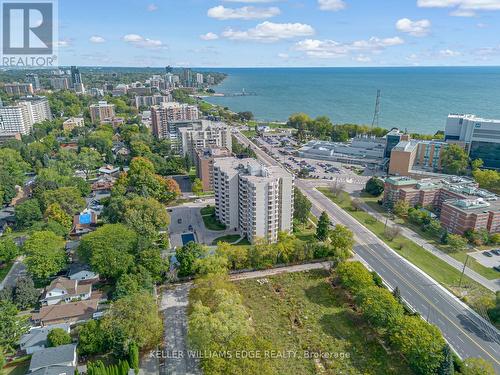 606 - 1201 North Shore Boulevard E, Burlington, ON - Outdoor With Body Of Water With View