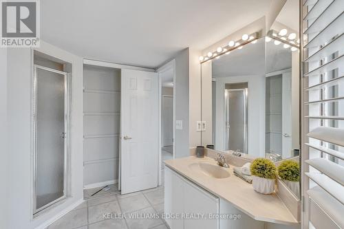 606 - 1201 North Shore Boulevard E, Burlington, ON - Indoor Photo Showing Bathroom