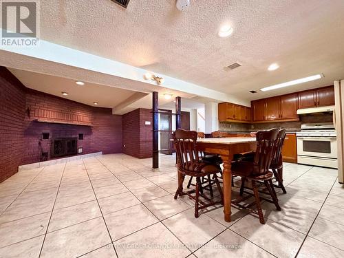 101 Alhart Drive, Toronto, ON - Indoor Photo Showing Dining Room