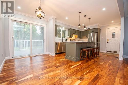 427 Southpark Drive, Peterborough (Ashburnham), ON - Indoor Photo Showing Kitchen With Upgraded Kitchen