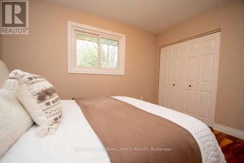 427 Southpark Drive, Peterborough (Ashburnham), ON - Indoor Photo Showing Bedroom