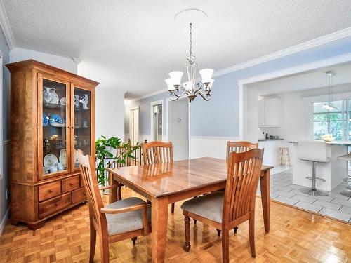 Dining room - 325 Rue Des Tulipes, La Prairie, QC - Indoor Photo Showing Dining Room