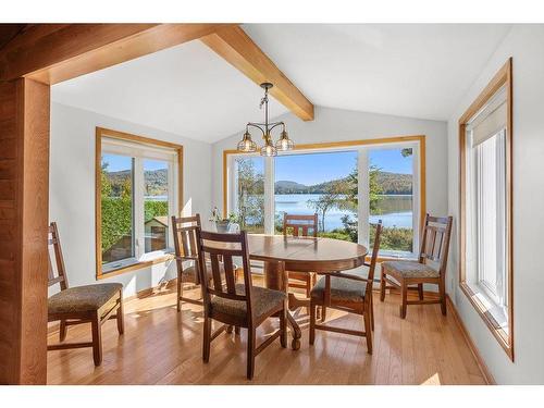 Dining room - 20 Imp. Marion, Mont-Tremblant, QC - Indoor Photo Showing Dining Room