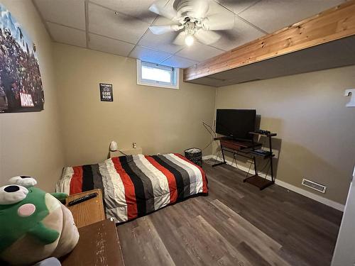 1033 Alberta Street, Thunder Bay, ON - Indoor Photo Showing Other Room