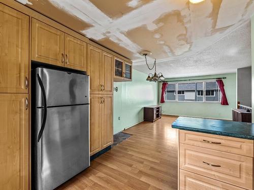 31-800 Valhalla Drive, Kamloops, BC - Indoor Photo Showing Kitchen