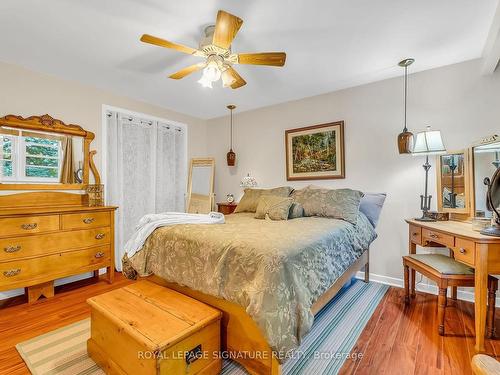 6 Creekwood Dr, Toronto, ON - Indoor Photo Showing Bedroom