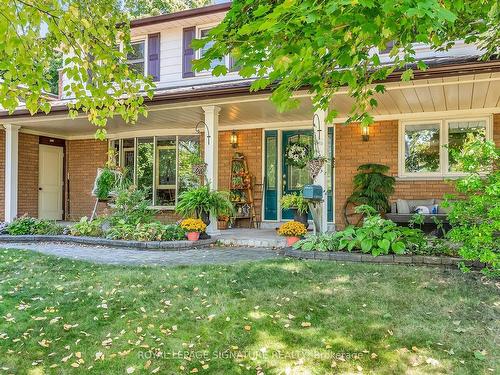 6 Creekwood Dr, Toronto, ON - Outdoor