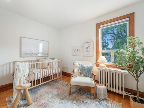 24 Chilton Rd, Toronto, ON - Indoor Photo Showing Bedroom