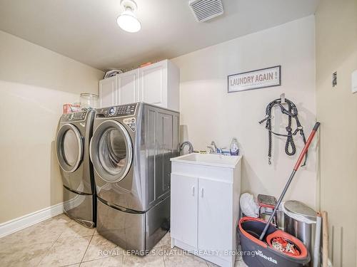 3206 Forrestdale Circ, Mississauga, ON - Indoor Photo Showing Laundry Room