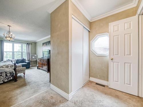 3206 Forrestdale Circle, Mississauga, ON - Indoor