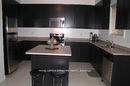 310 Scott Blvd, Milton, ON  - Indoor Photo Showing Kitchen 