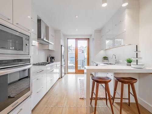 102 Galley Ave, Toronto, ON - Indoor Photo Showing Kitchen With Upgraded Kitchen