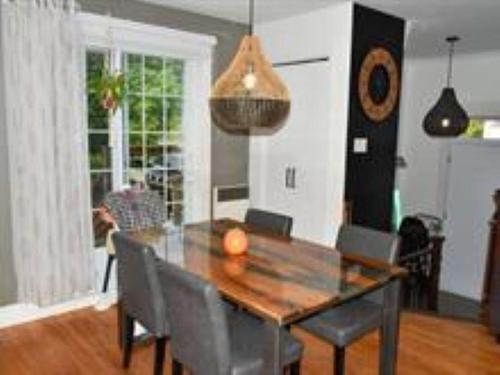 Dining room - 821Z Rue José, Wickham, QC - Indoor Photo Showing Dining Room