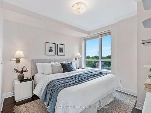 704-20 Gothic Ave, Toronto, ON - Indoor Photo Showing Bedroom