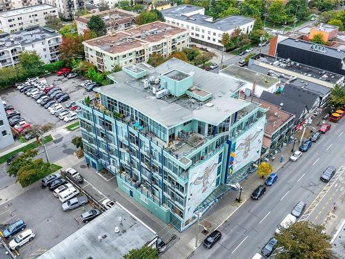 512-1061 Fort St, Victoria, BC -  With View