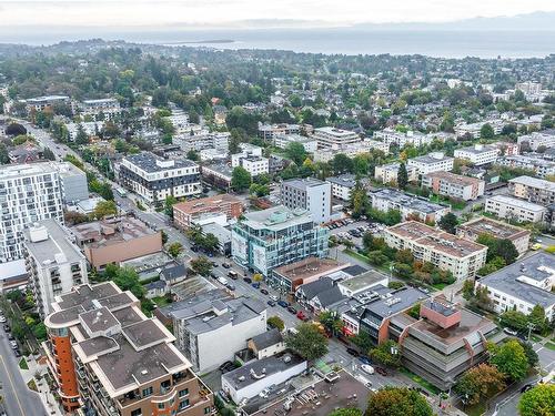 512-1061 Fort St, Victoria, BC - Outdoor With View