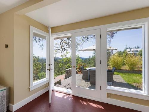 4699 Kerryview Dr, Saanich, BC 