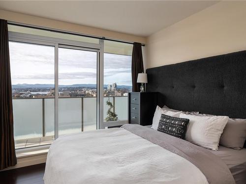 1406-707 Courtney St, Victoria, BC - Indoor Photo Showing Bedroom