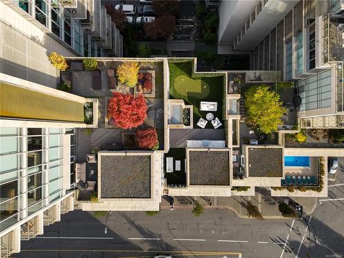 1406-707 Courtney St, Victoria, BC - Outdoor