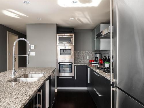 1406-707 Courtney St, Victoria, BC - Indoor Photo Showing Kitchen With Stainless Steel Kitchen With Double Sink With Upgraded Kitchen