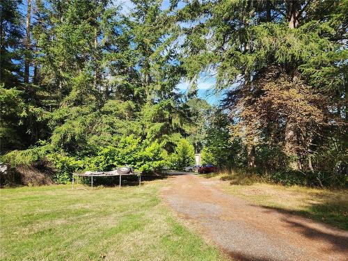 1347 Fielding Rd, Nanaimo, BC 