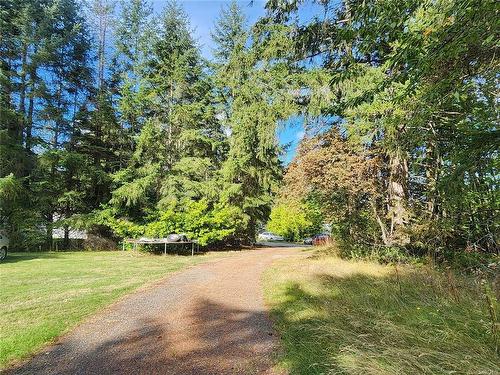 1347 Fielding Rd, Nanaimo, BC 