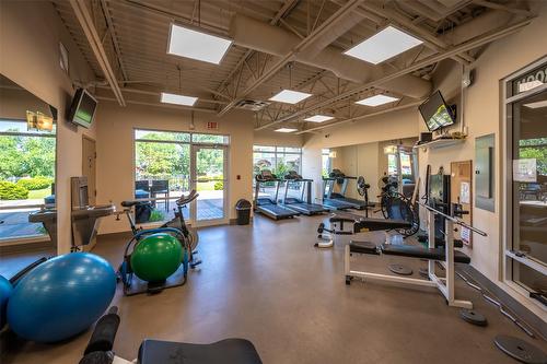 1408-75 Martin Street, Penticton, BC - Indoor Photo Showing Gym Room