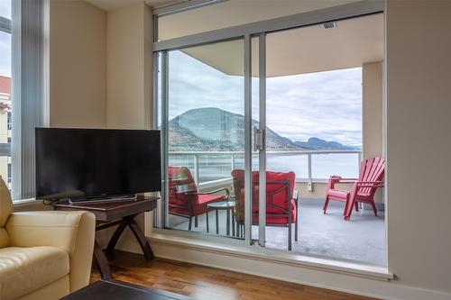 1408-75 Martin Street, Penticton, BC - Indoor