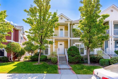 25-380 Providence Avenue, Kelowna, BC - Outdoor With Facade