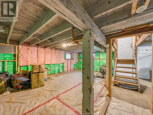 211 Oak, Windsor, ON - Indoor Photo Showing Basement