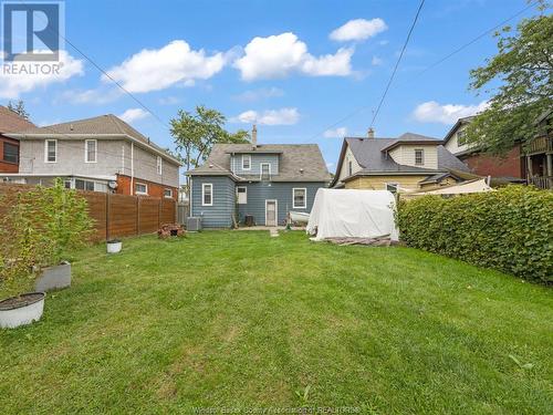 211 Oak, Windsor, ON - Outdoor