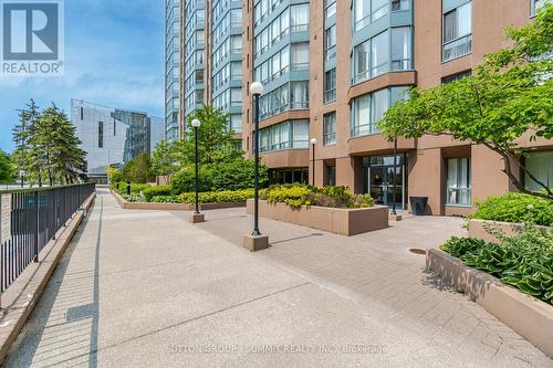 1808 - 115 Hillcrest Avenue, Mississauga, ON - Outdoor With Facade