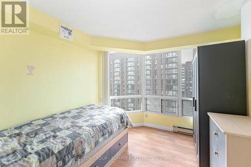 1808 - 115 Hillcrest Avenue, Mississauga, ON - Indoor Photo Showing Bedroom