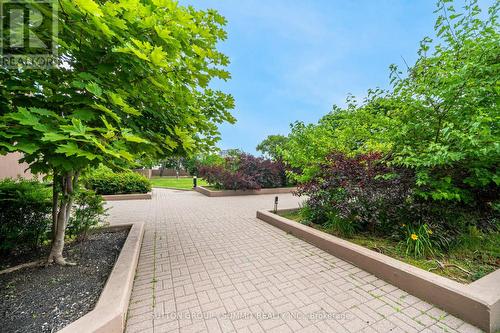 1808 - 115 Hillcrest Avenue, Mississauga, ON - Outdoor