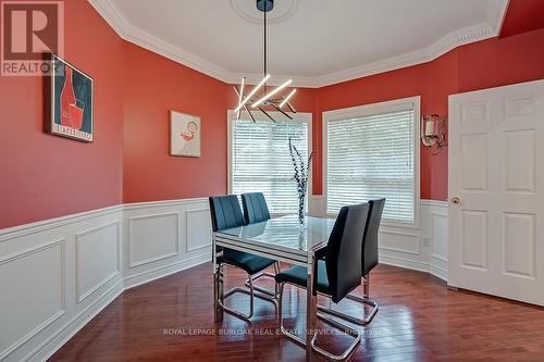 13 - 1061 North Shore Boulevard E, Burlington, ON - Indoor Photo Showing Dining Room