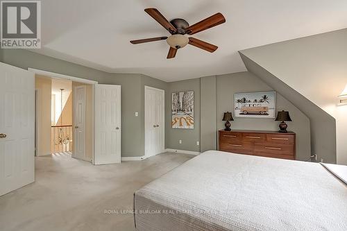 13 - 1061 North Shore Boulevard E, Burlington, ON - Indoor Photo Showing Bedroom