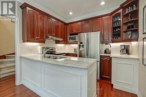 13 - 1061 North Shore Boulevard E, Burlington, ON - Indoor Photo Showing Kitchen With Stainless Steel Kitchen With Double Sink