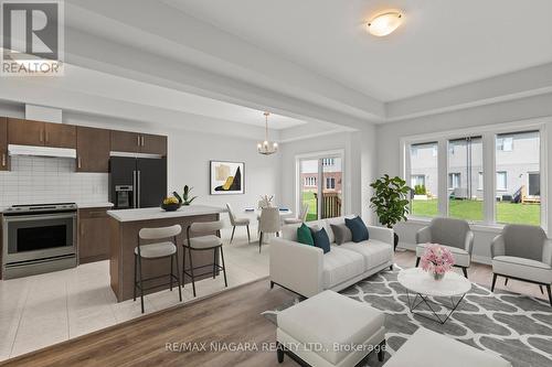 93 Acacia Road, Pelham, ON - Indoor Photo Showing Living Room