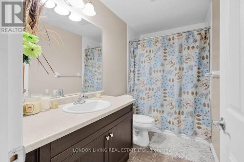 3229 Meadowgate Boulevard, London, ON - Indoor Photo Showing Bathroom