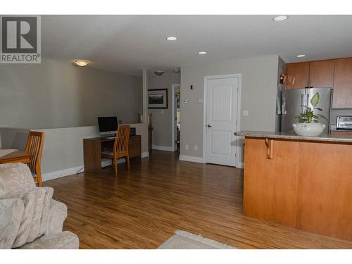 128 4404 5Th Avenue, Prince George, BC - Indoor Photo Showing Kitchen