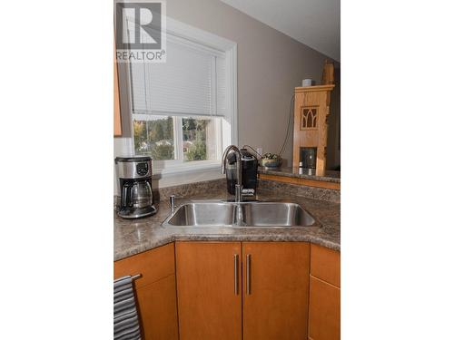 128 4404 5Th Avenue, Prince George, BC - Indoor Photo Showing Kitchen With Double Sink