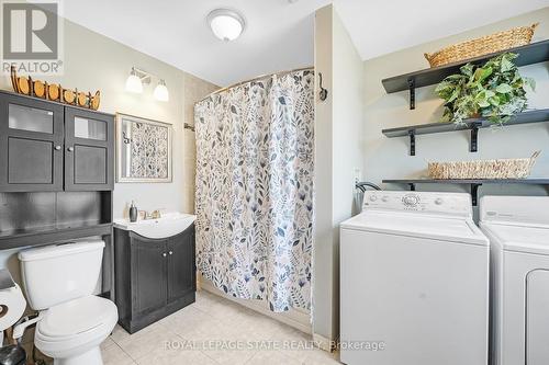 16 Alice Street, Hamilton, ON - Indoor Photo Showing Laundry Room